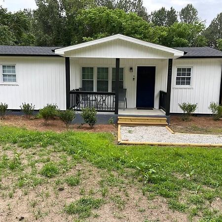 Modern & Cozy Home Near Downtown Raleigh & Nc State With Huge Backyard! Exterior foto